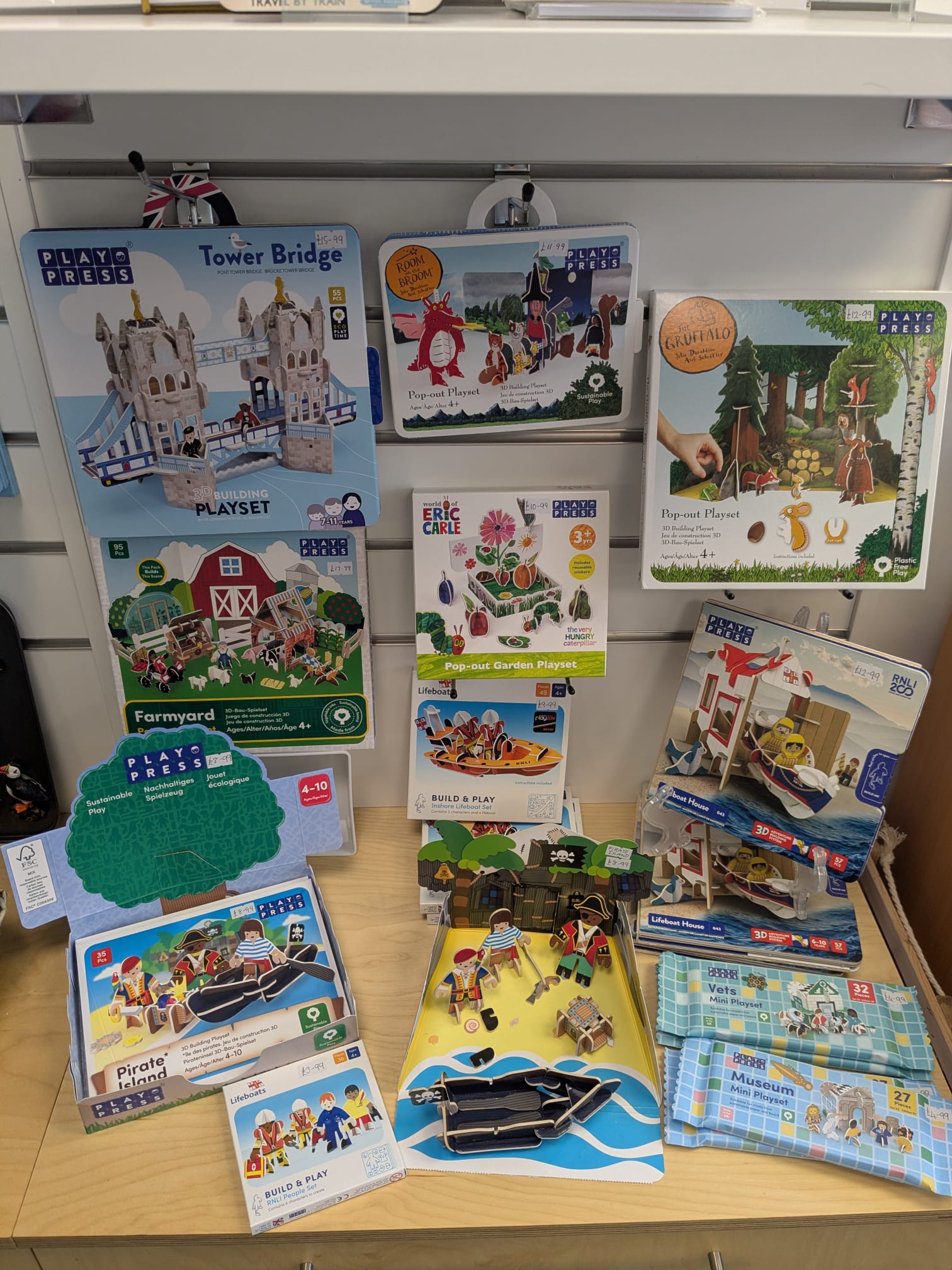 Children's construction sets